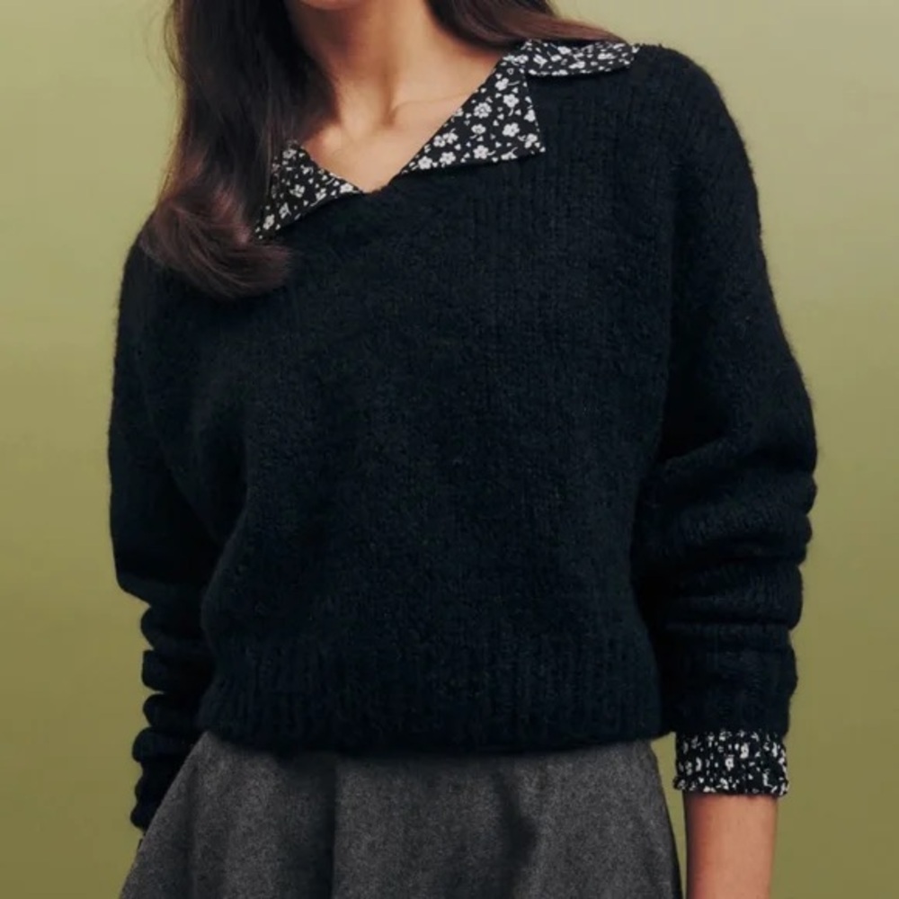 Reformation Wenda alpaca v-neck crop sweater • size S